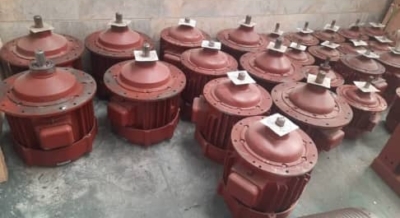 موتور جرثقیل سقفی  آکبند بلغارستان  برند الموت